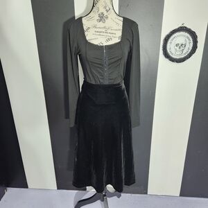 Tulip Hem Black Velvet Midi Skirt